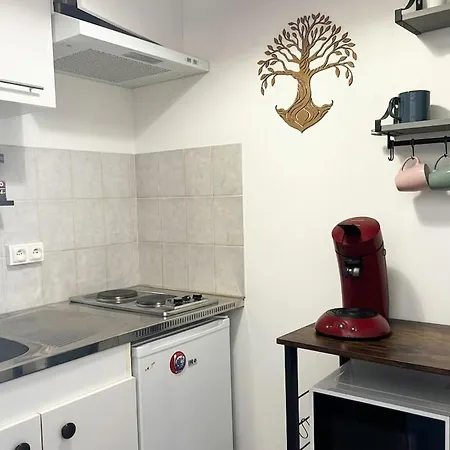 Cosy A 5 Min Centre 10 Min Lacs Apartment *