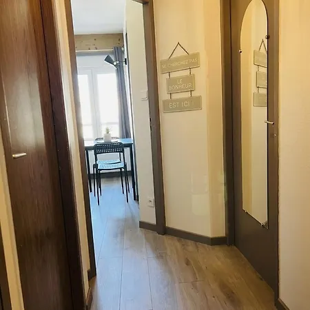 Cosy A 5 Min Centre 10 Min Lacs Apartment
