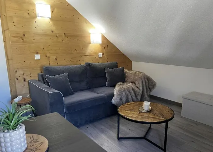 Cosy A 5 Min Centre 10 Min Lacs